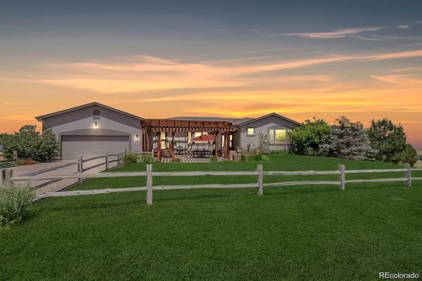 $1,145,000 | 992 S Creek, Bennett, CO 80102