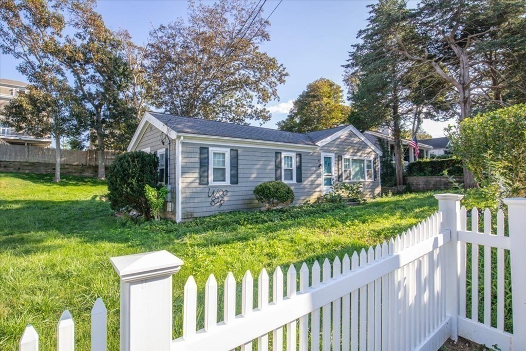 23 Cochituate Road Plymouth, MA 02360 - Photo 8 of 40 Gallery Image 8