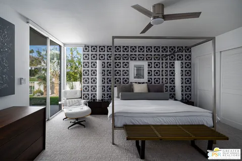 $949,000 | 280 East Avenida Granada, Palm Springs, CA 92264