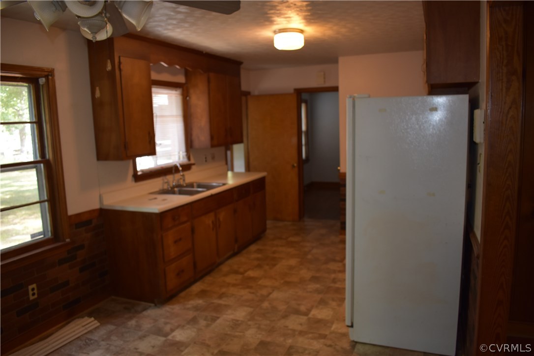 1006 Whitehead Road Richmond, VA 23225 - Photo 9 of 28 Gallery Image 9