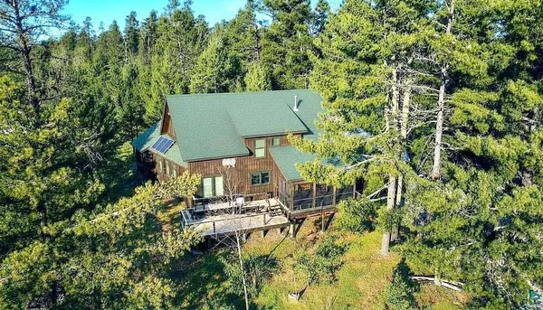 $1,500,000 | 8442 Highway 24, Cook, MN 55723