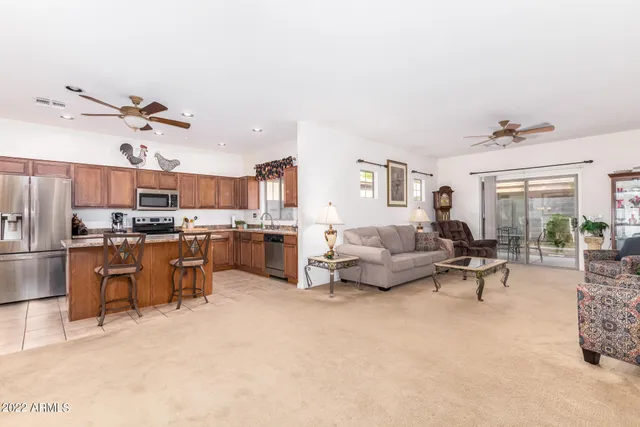 $2,100 | 1033 South Fresno Street, Chandler, AZ 85286