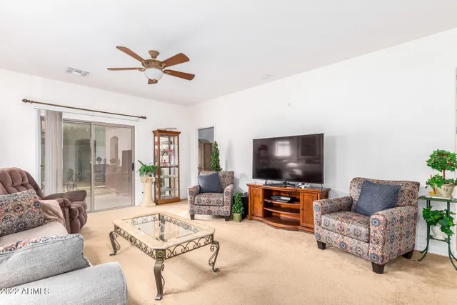 $2,100 | 1033 South Fresno Street, Chandler, AZ 85286