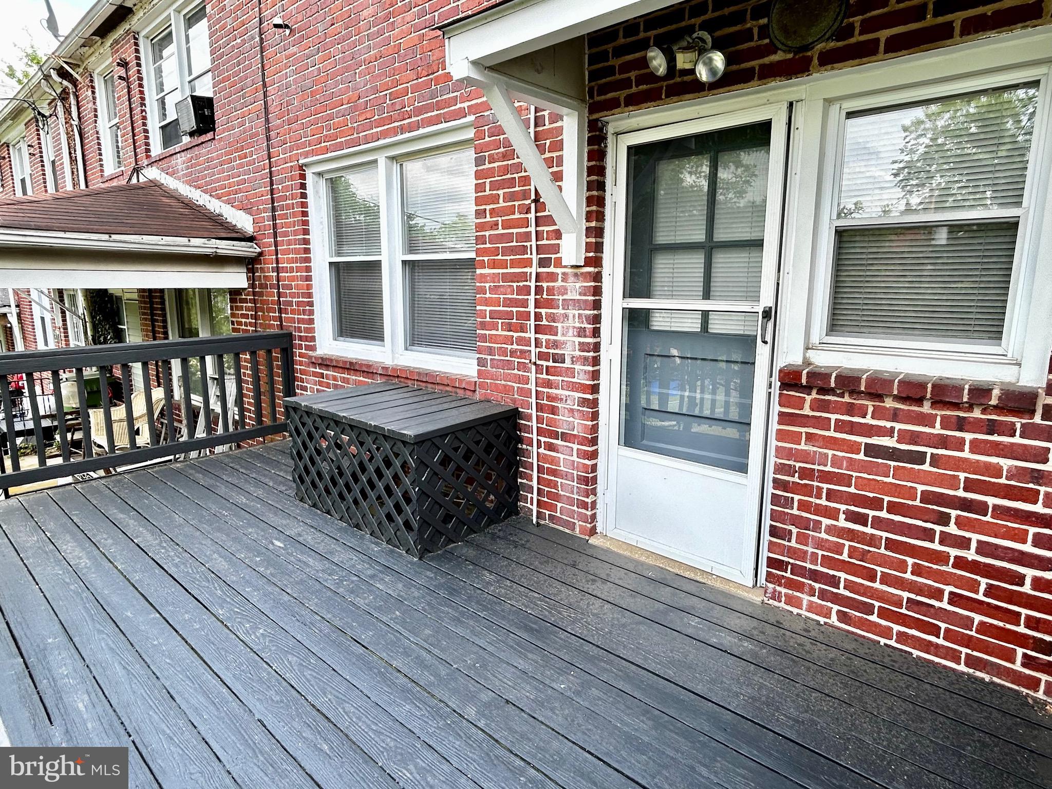 1508 Gleneagle Road Baltimore, MD 21239 - Photo 8 of 21