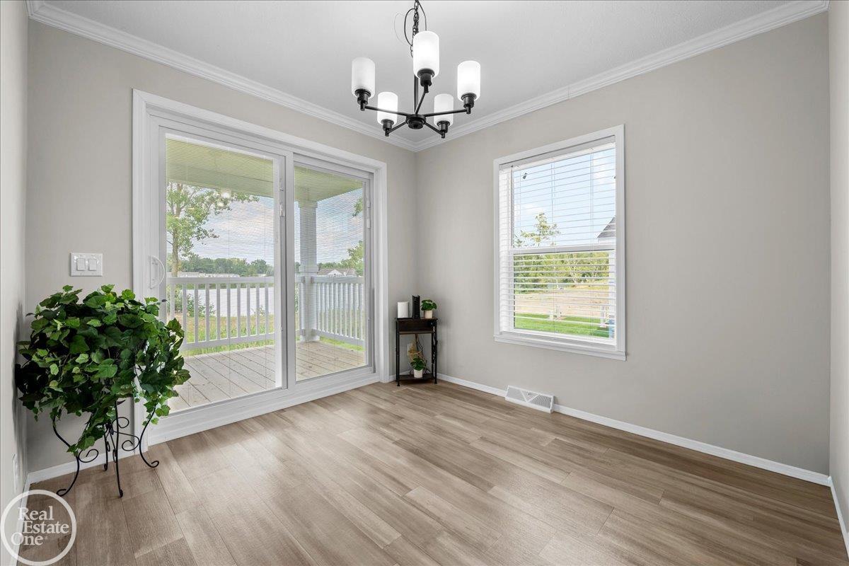 184 Riviera Drive Lapeer, MI 48446 - Photo 17 of 35 50214279-ffea1e8e-5624-4af3-bcdf-c6789175cb66.JPG