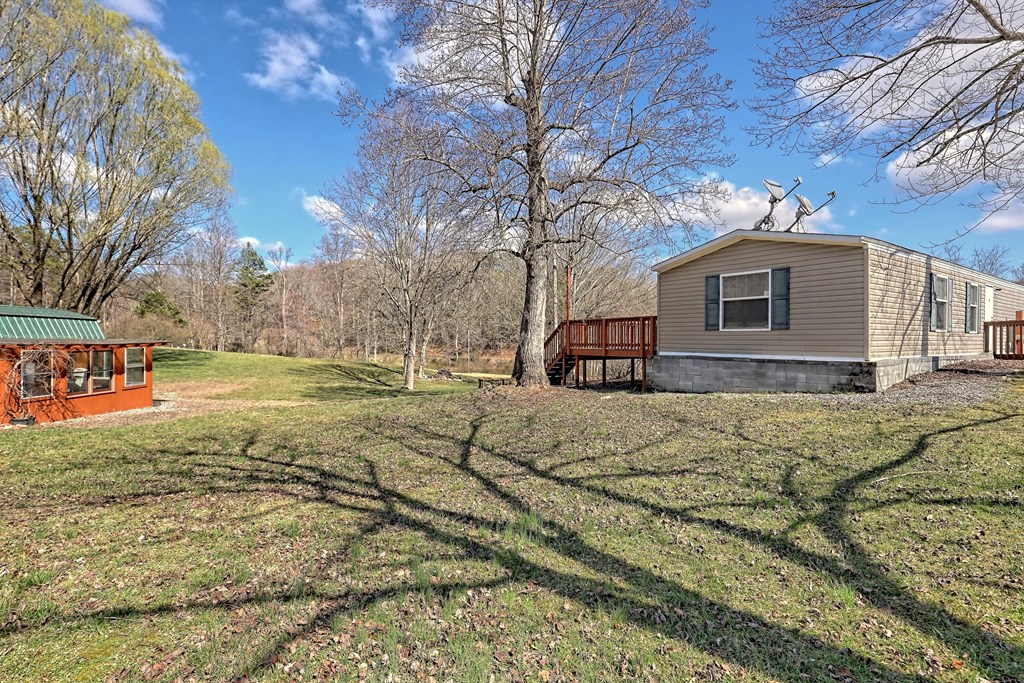 1616 Ford Road Warne, NC 28909 - Photo 7 of 56 Gallery Image 7