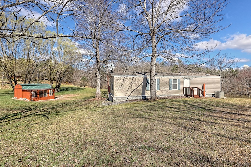 1616 Ford Road Warne, NC 28909 - Photo 8 of 56 Gallery Image 8