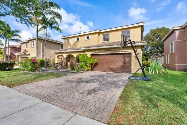 $670,000 | 20507 Northwest 9th Avenue, Miami Gardens, FL 33169