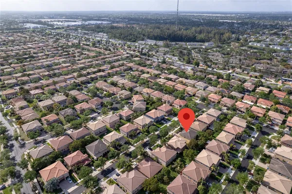 $670,000 | 20507 Northwest 9th Avenue, Miami Gardens, FL 33169