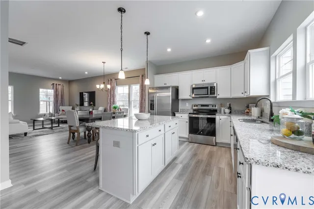 $320,920 | 253 Whiteside Road, Sandston, VA 23150