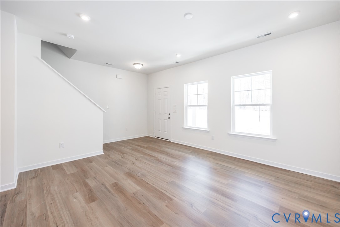 253 Whiteside Road Sandston, VA 23150 - Photo 3 of 34 Gallery Image 3