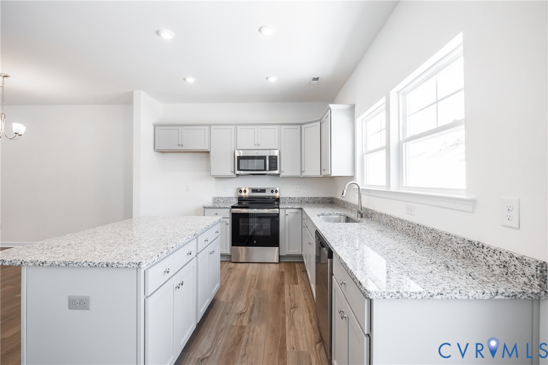 253 Whiteside Road Sandston, VA 23150 - Photo 8 of 34 Gallery Image 8