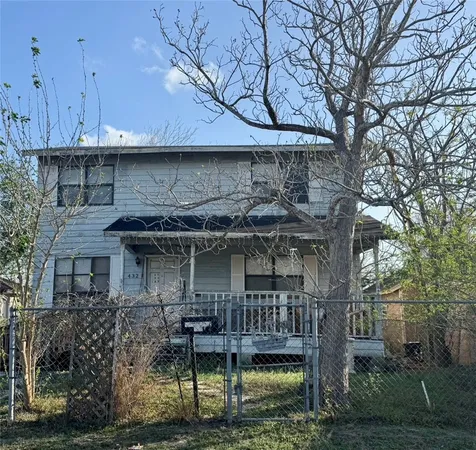 $45,000 | 432 West Ave D, Robstown, TX 78380