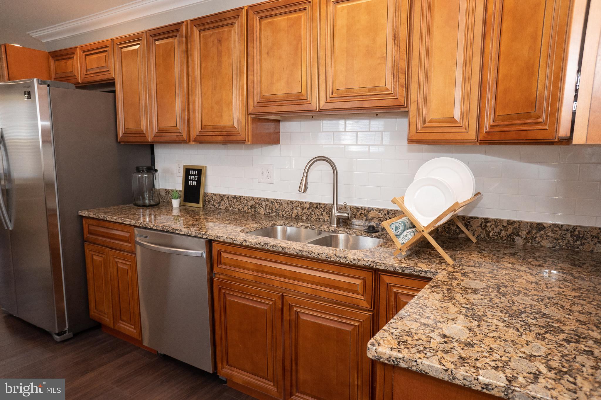 915 Martin Road Baltimore, MD 21221 - Photo 4 of 34 Undermount SS Deep Sink & Soft Close Cabinets