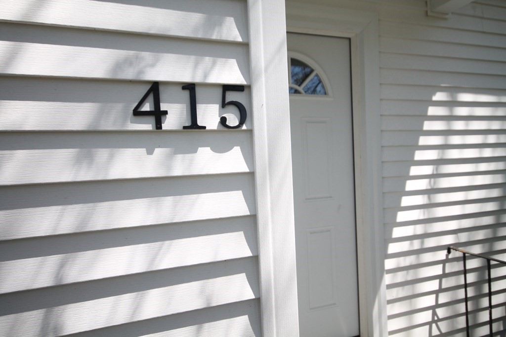 415 Tiffany Street Springfield, MA 01108 - Photo 9 of 10 Gallery Image 9