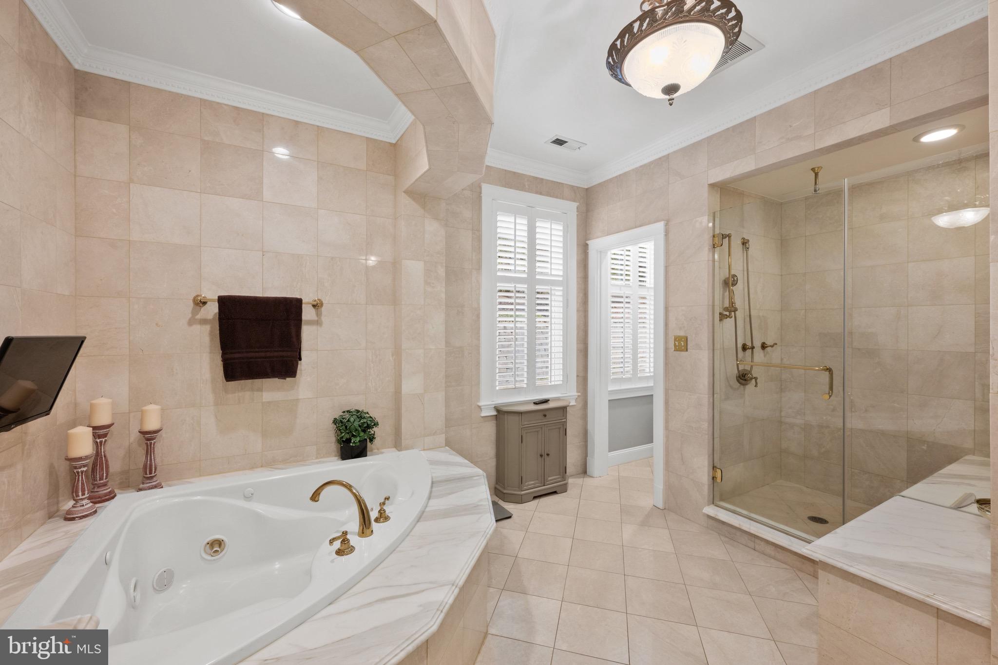 6955 33rd Street Northwest Washington, DC 20015 - Photo 12 of 33