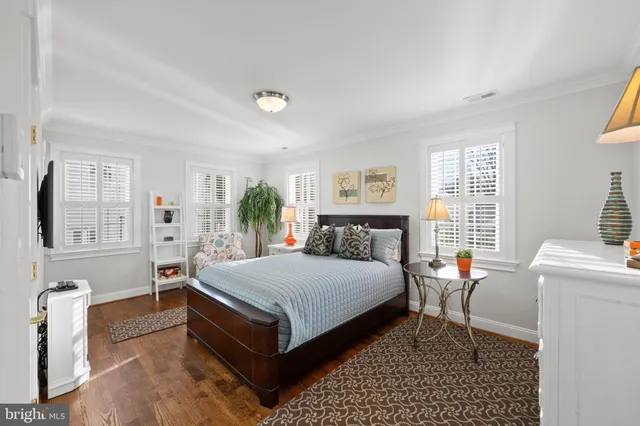 $2,995,000 | 6955 33rd Street Northwest, Washington, DC 20015