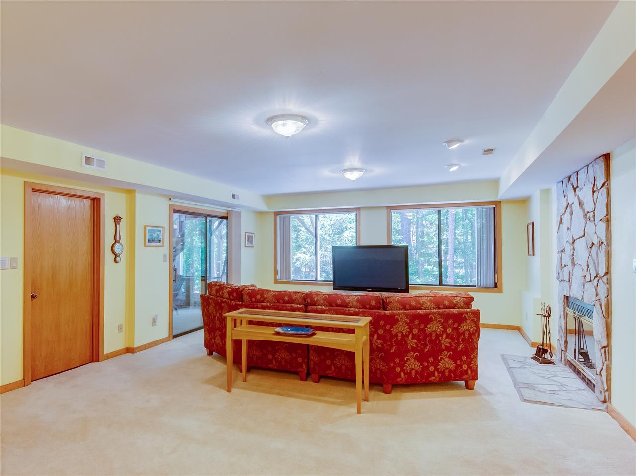 10116 Old Warden Road Raleigh, NC 27615 - Photo 19 of 30 Family Room