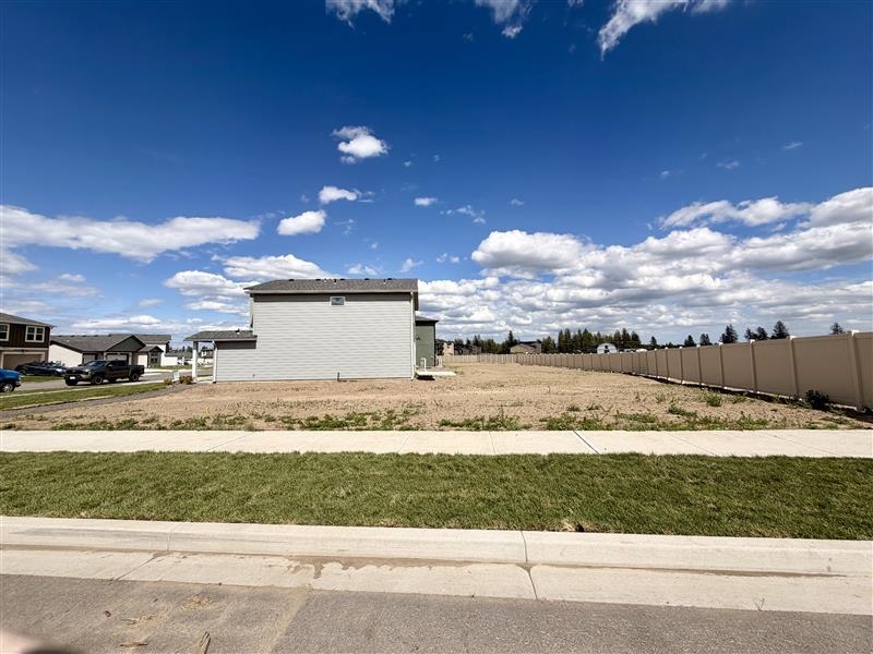 5887 South Zabo Road Spokane, WA 99224 - Photo 4 of 32