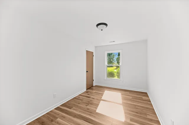 $2,300 | 1101 Stuart Drive, Moncks Corner, SC 29461