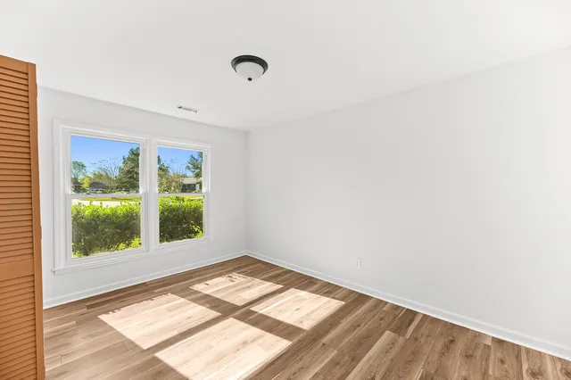 $2,300 | 1101 Stuart Drive, Moncks Corner, SC 29461