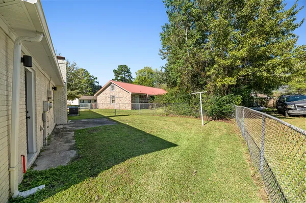 $2,300 | 1101 Stuart Drive, Moncks Corner, SC 29461