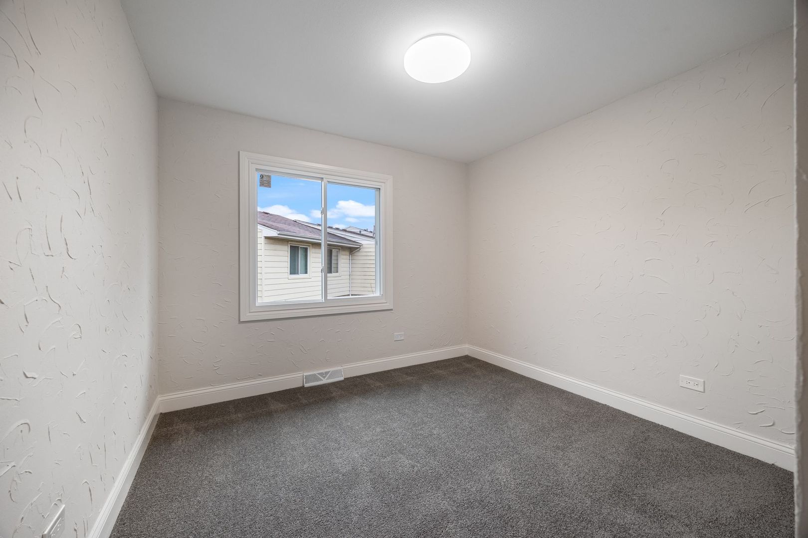 8809 44th Place Brookfield, IL 60513 - Photo 18 of 29