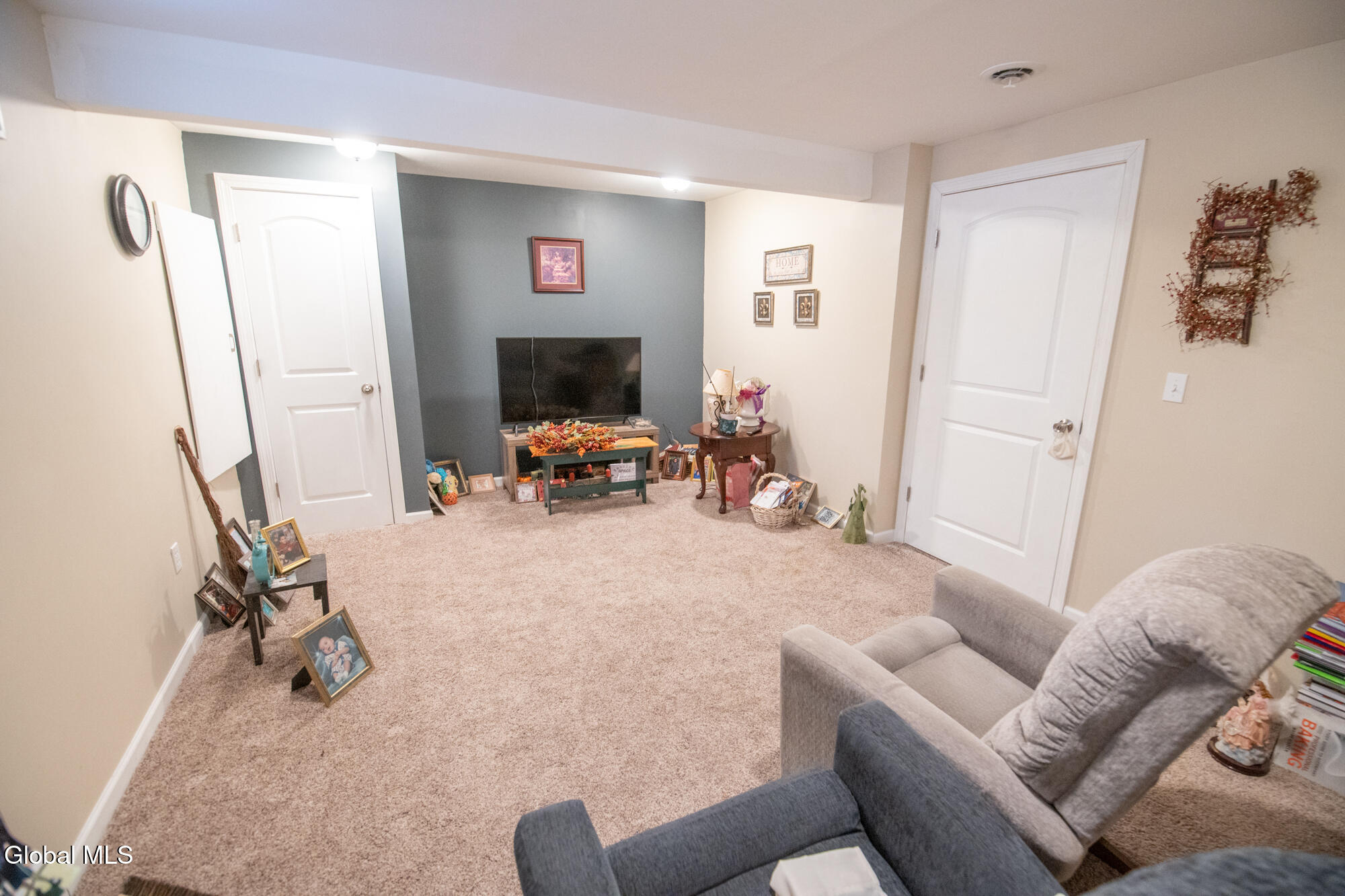 53 Division Road Queensbury, NY 12804 - Photo 25 of 47 DSC03514