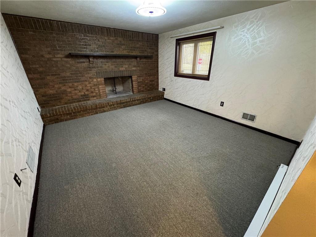 303 Kay Drive Pittsburgh, PA 15227 - Photo 29 of 45