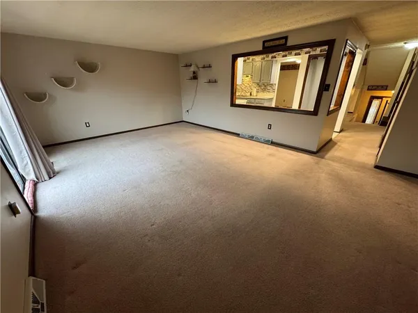 $227,500 | 303 Kay Drive, Pittsburgh, PA 15227