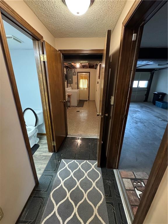 303 Kay Drive Pittsburgh, PA 15227 - Photo 38 of 45