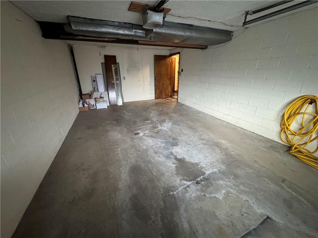 303 Kay Drive Pittsburgh, PA 15227 - Photo 39 of 45