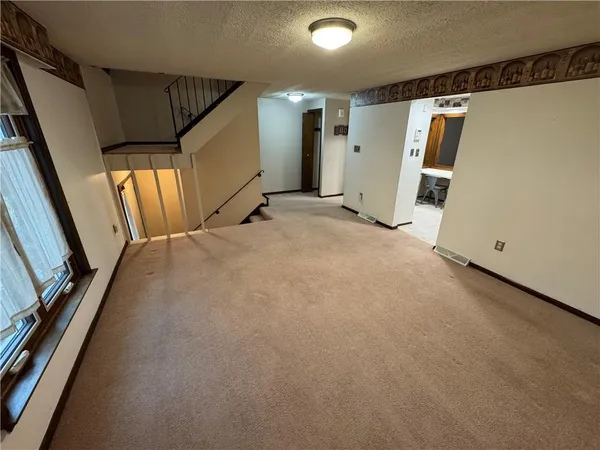 $227,500 | 303 Kay Drive, Pittsburgh, PA 15227