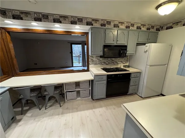 $227,500 | 303 Kay Drive, Pittsburgh, PA 15227