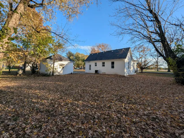 $179,900 | 6966 West Lora Drive, Boggstown, IN 46110