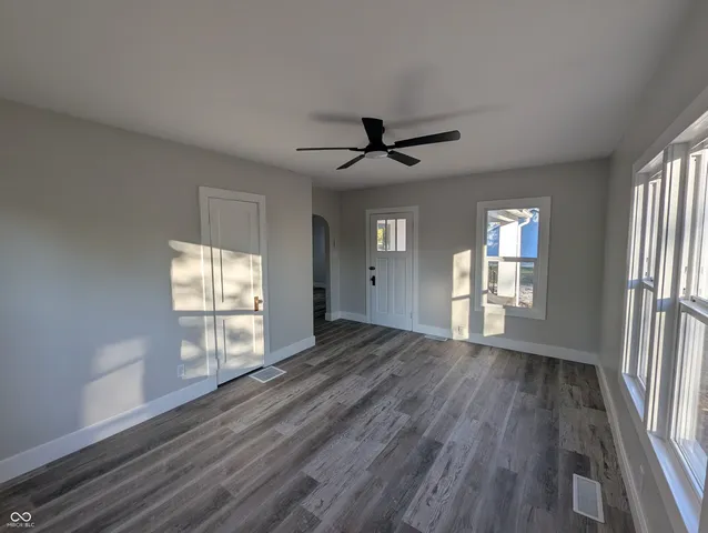 $179,900 | 6966 West Lora Drive, Boggstown, IN 46110