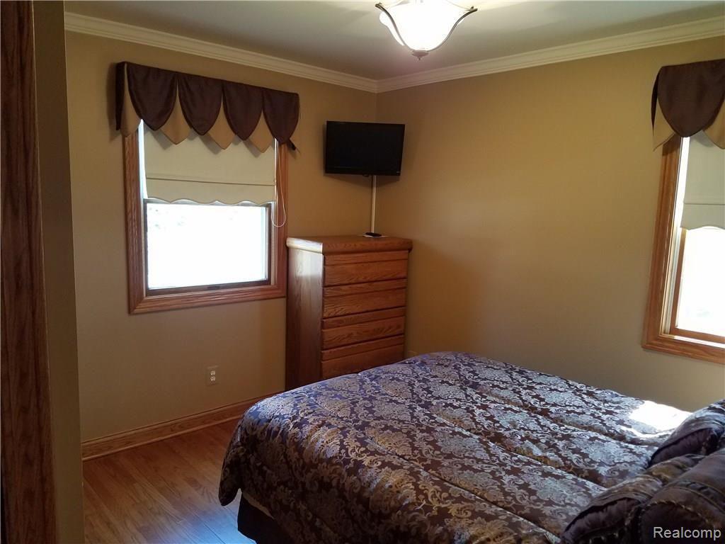 18608 Meridian Road Grosse Ile, MI 48138 - Photo 31 of 31 Front Bedroom 2.jpg