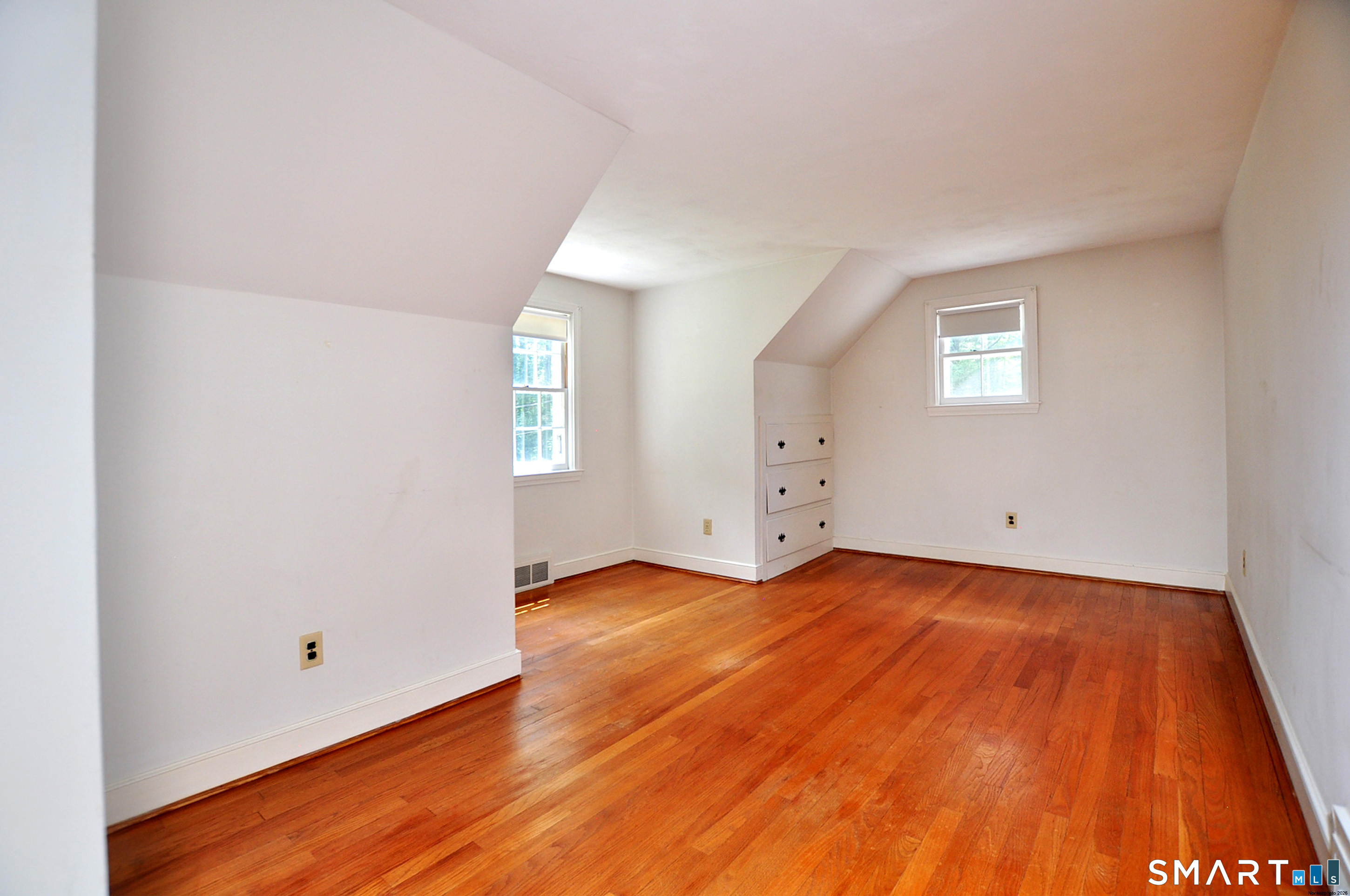 220 Arch Road Avon, CT 06001 - Photo 22 of 32