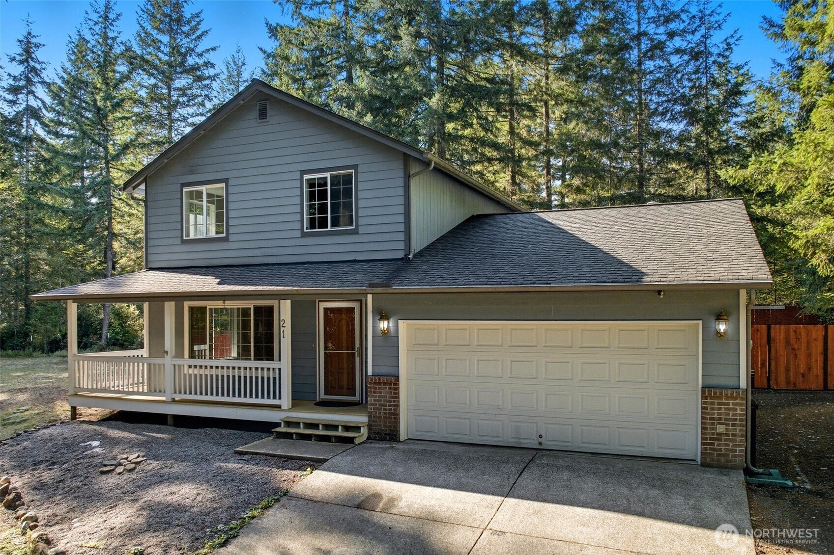 21 East Dream Lane Belfair, WA 98528 - Photo 2 of 32