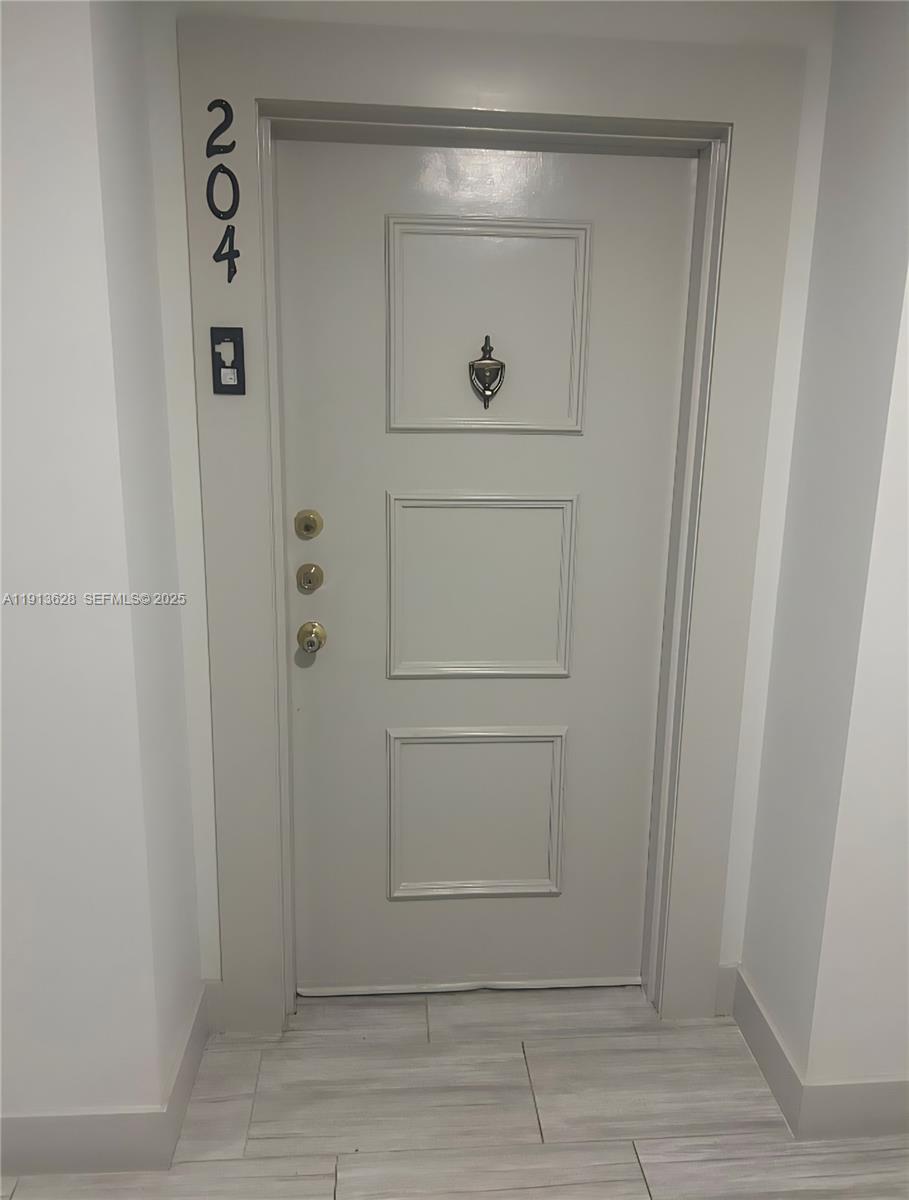 303 Racquet Club Road, Unit 204 Weston, FL 33326 - Photo 6 of 22