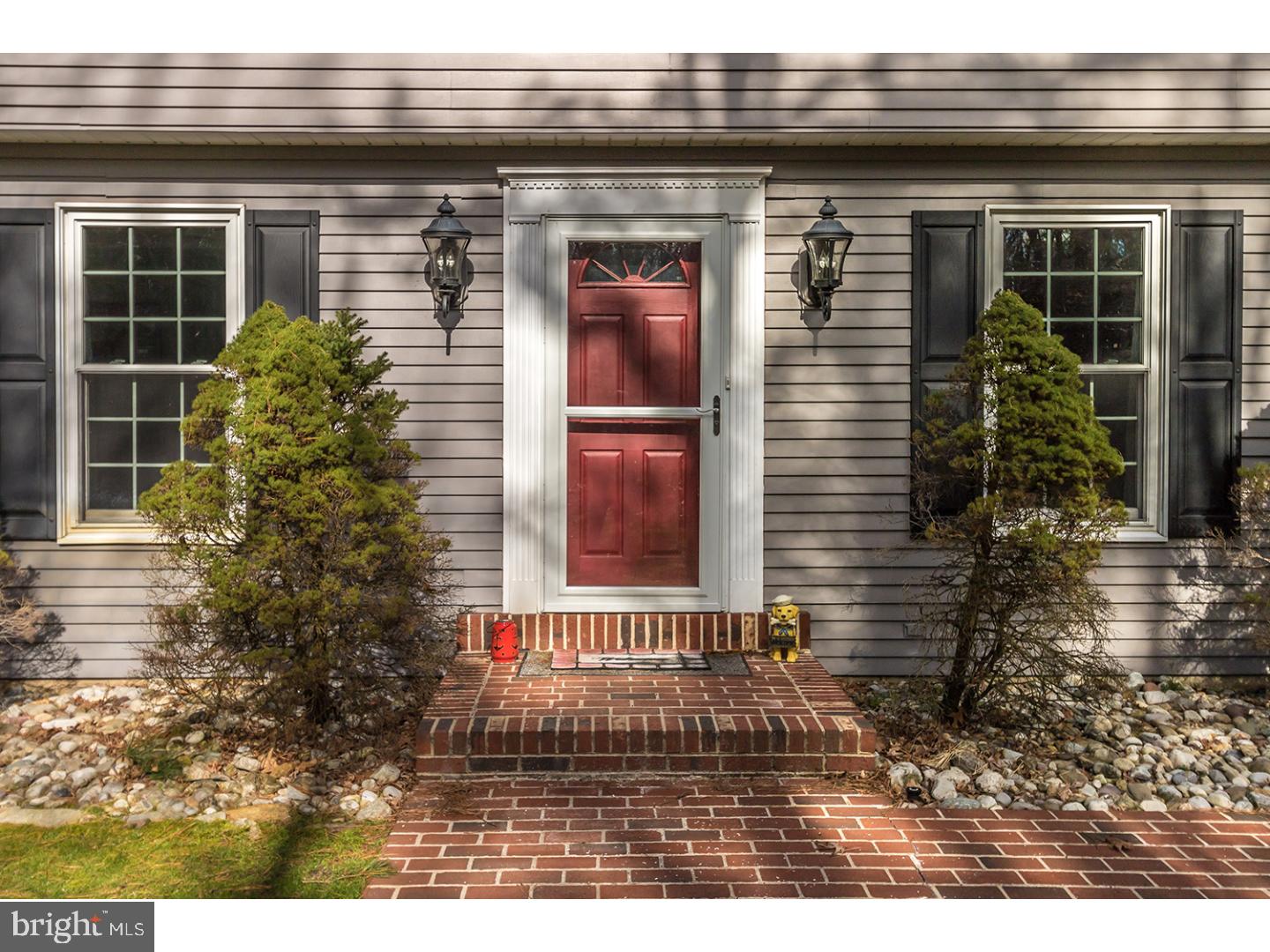 50 Hinchman Road Medford, NJ 08055 - Photo 2 of 25 Exterior Front