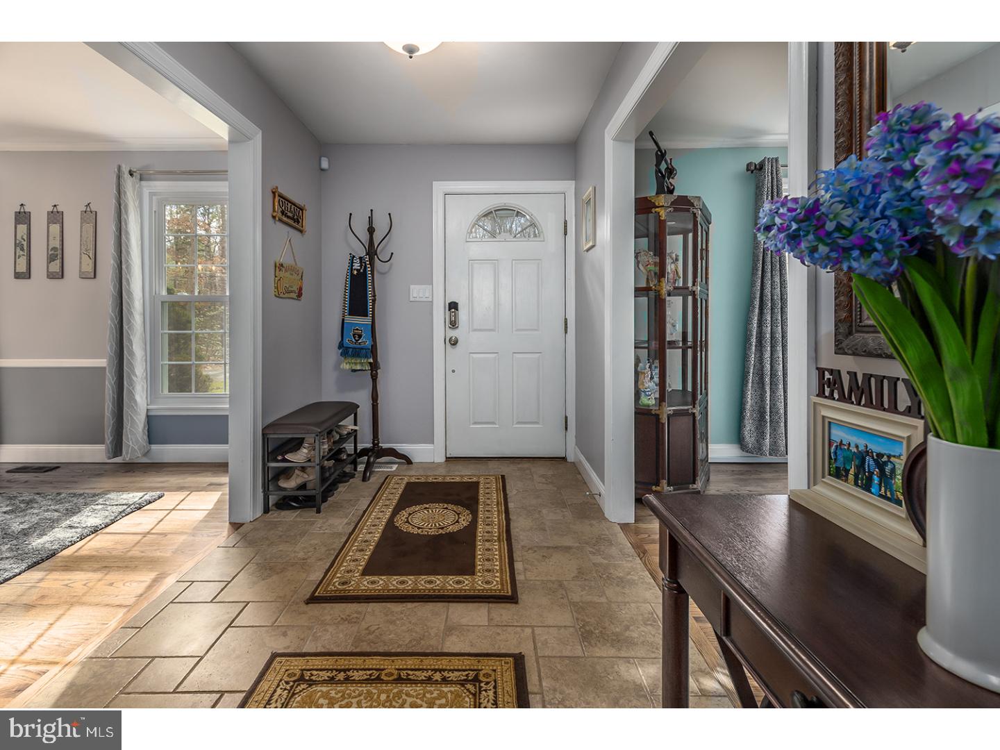 50 Hinchman Road Medford, NJ 08055 - Photo 4 of 25 Foyer