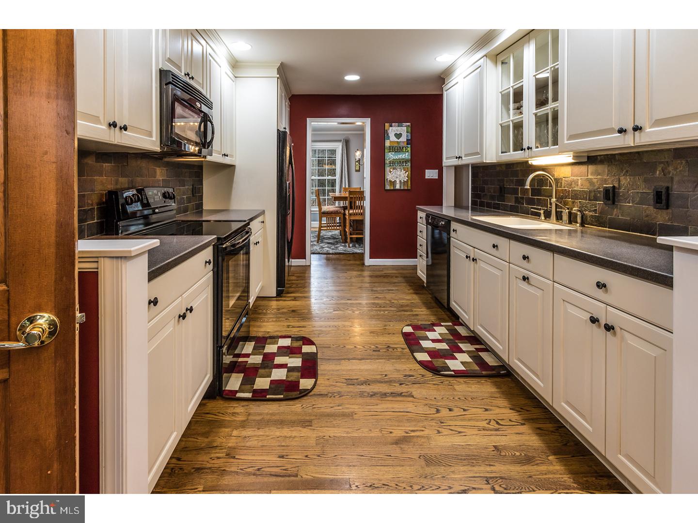50 Hinchman Road Medford, NJ 08055 - Photo 8 of 25 Kitchen