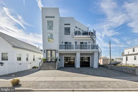 $2,235,000 | 420 West 17th Avenue, North Wildwood, NJ 08260