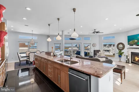 $2,235,000 | 420 West 17th Avenue, North Wildwood, NJ 08260