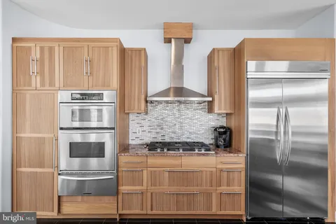 $2,235,000 | 420 West 17th Avenue, North Wildwood, NJ 08260