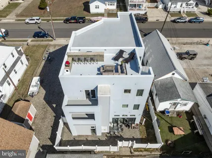 $2,500,000 | 420 West 17th Avenue, North Wildwood, NJ 08260
