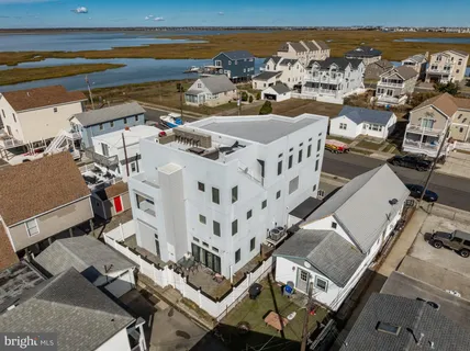 $2,150,000 | 420 West 17th Avenue, North Wildwood, NJ 08260