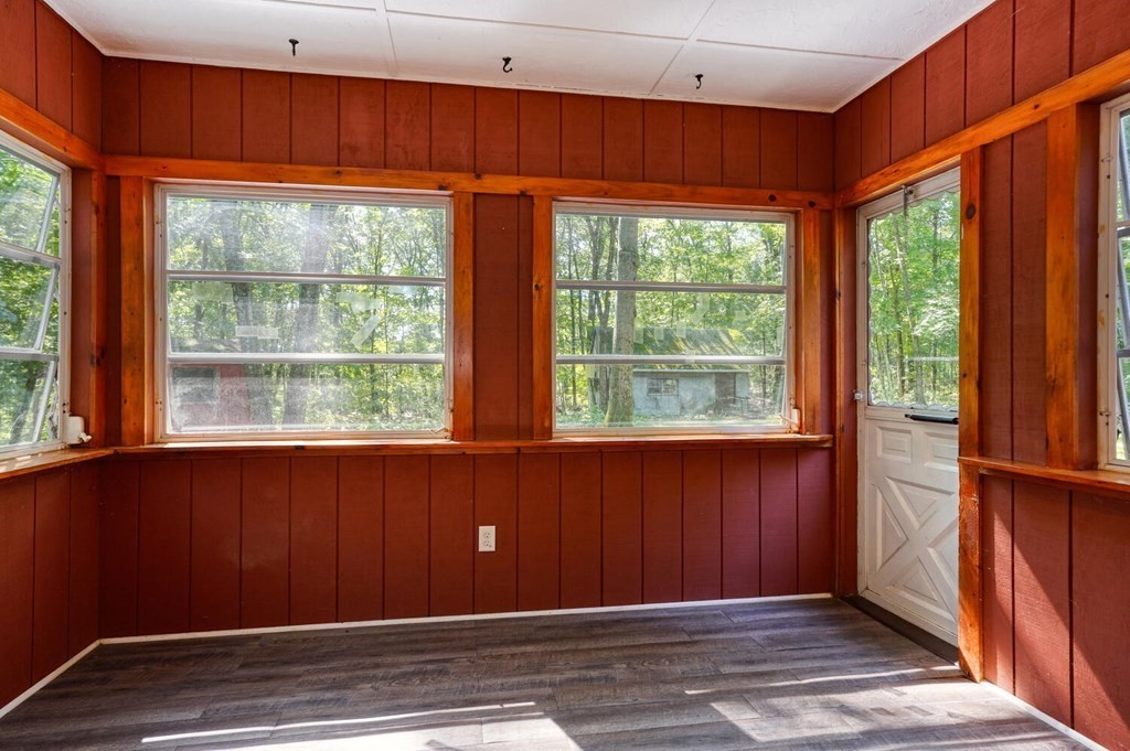 207 Gates Pond Road Berlin, MA 01503 - Photo 25 of 31 Gallery Image 25