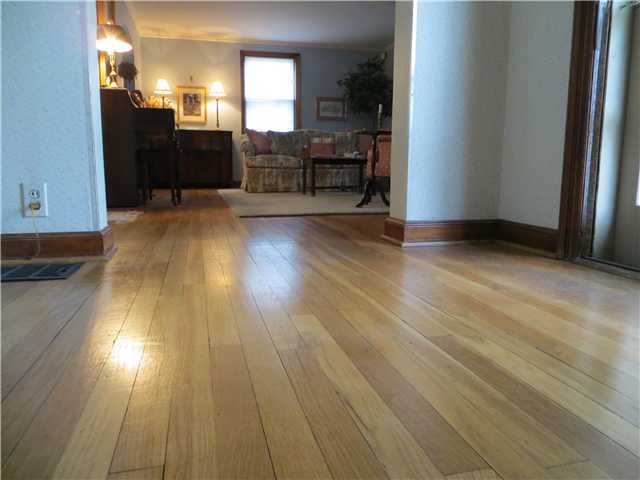 210 South Cassingham Road Bexley, OH 43209 - Photo 14 of 25 Gallery Image 14